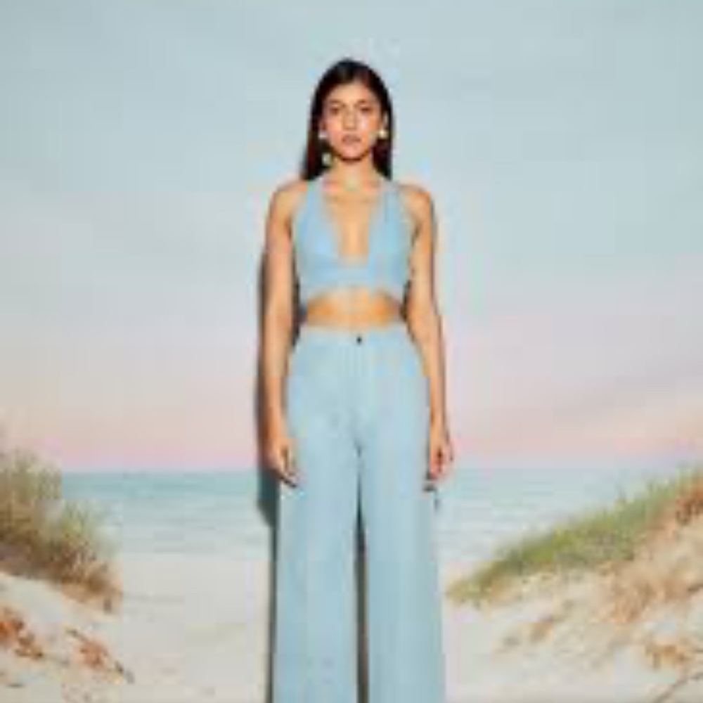 NEW Good time USA Women's Light Blue Denim Cut out buckle Jumpsuit sz L